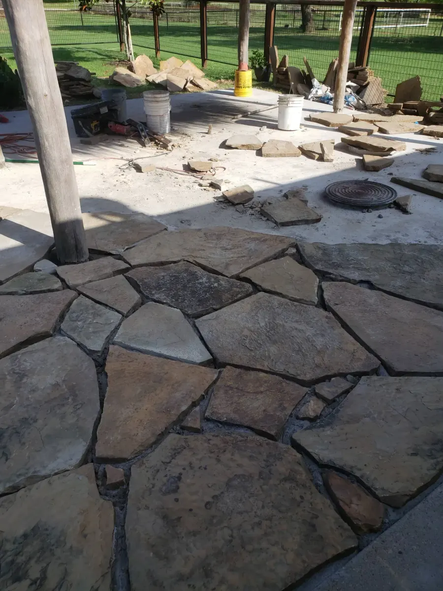 Flagstone floor installation